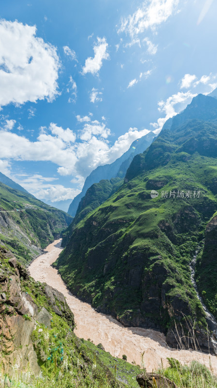 丽江虎跳峡高路徒步线