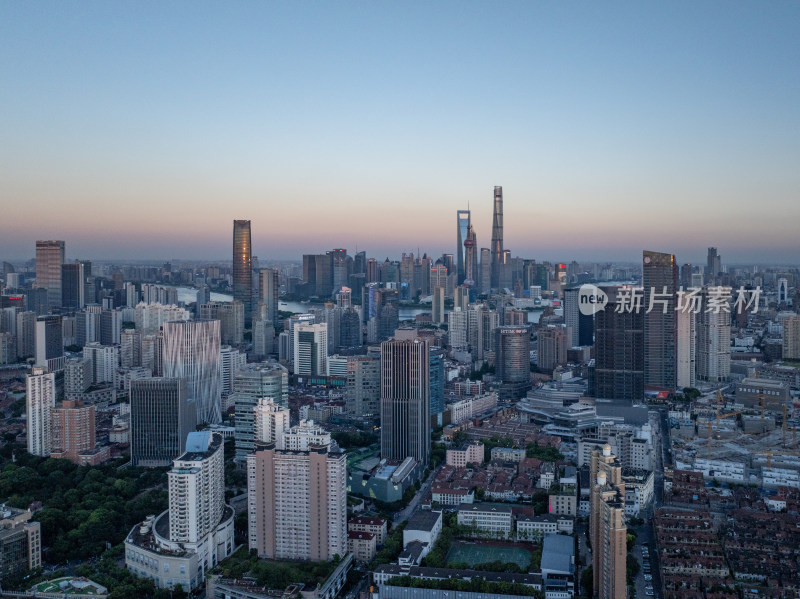 航拍上海现代都市摩天大楼陆家嘴外滩夜景