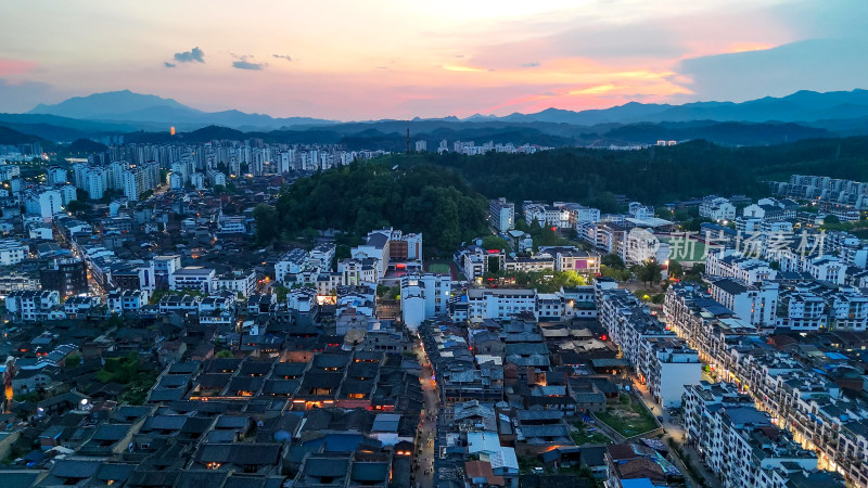 泰宁古城晚霞夜幕降临夜景航拍图