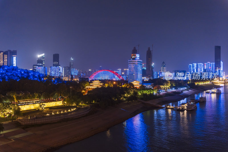 武汉武汉灯光秀夜景