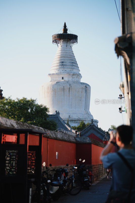 夏日白塔寺