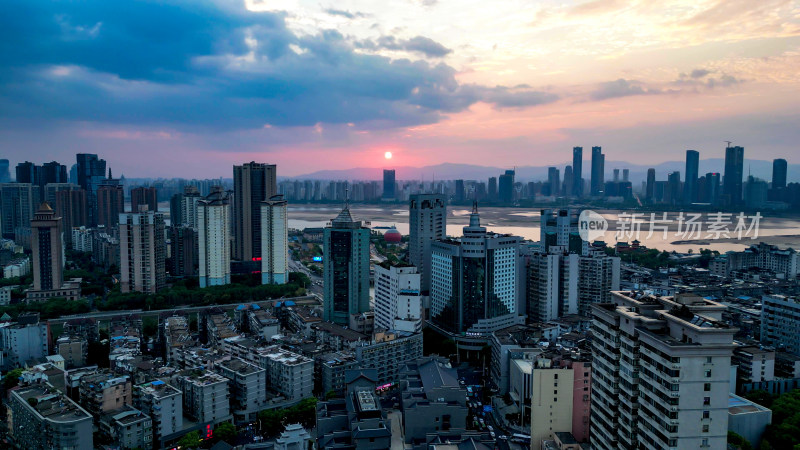 江西南昌城市日落晚霞夕阳航拍