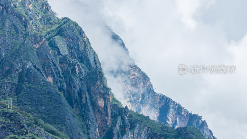 丽江虎跳峡高路徒步