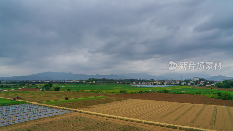 广东区县新农村春季春耕土地农田播种