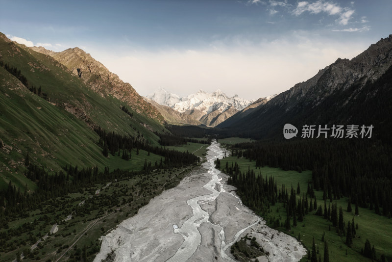 中国新疆夏特古道风景