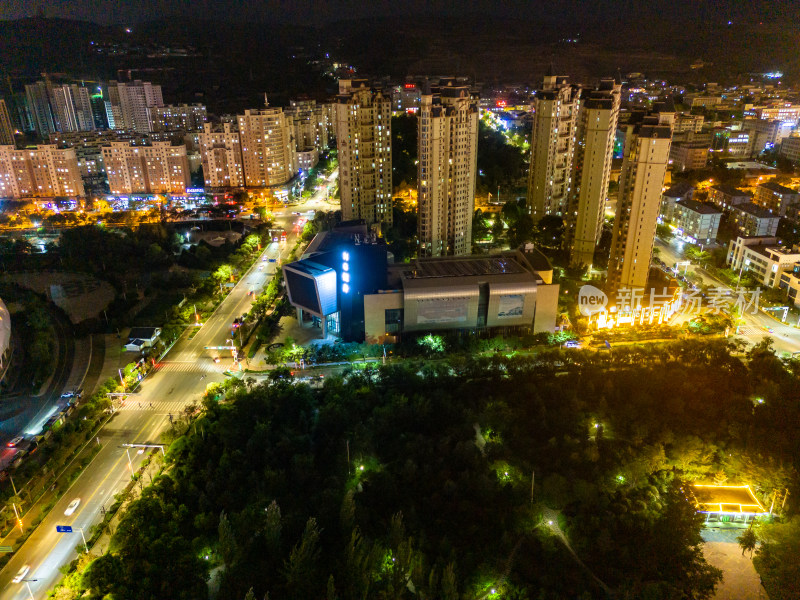 甘肃定西城市夜景交通航拍图