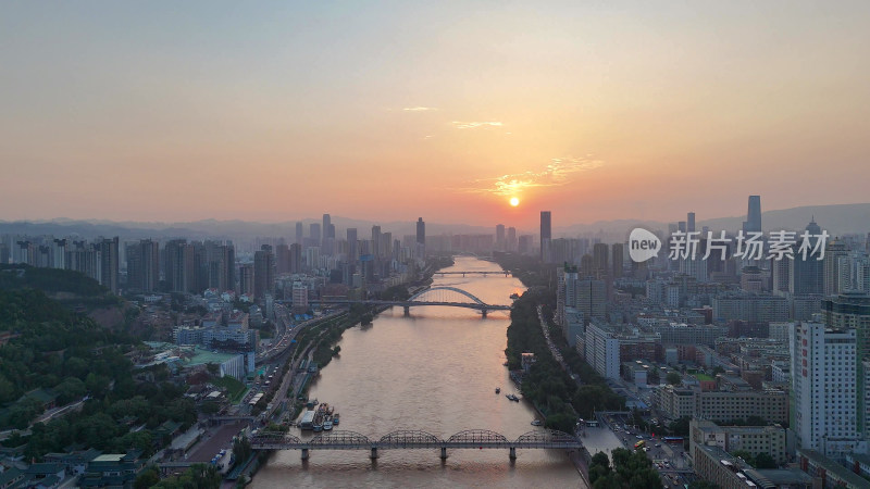 甘肃兰州日出兰州城市风光航拍