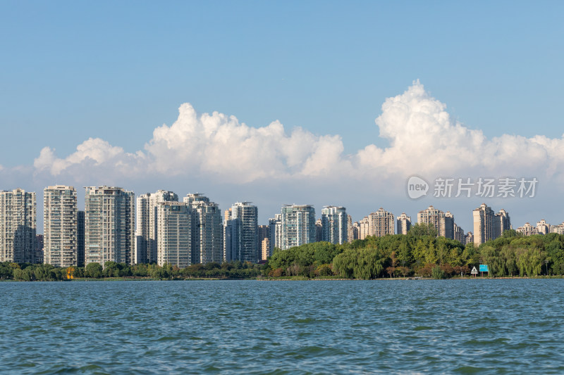 现代都市的滨水空间