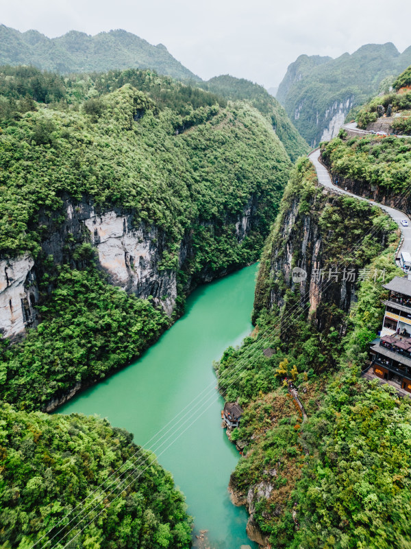 恩施州鹤峰屏山峡谷景区 屏山大峡谷