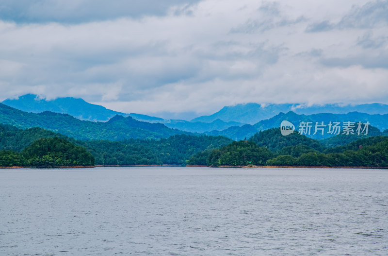 春日千岛湖风光