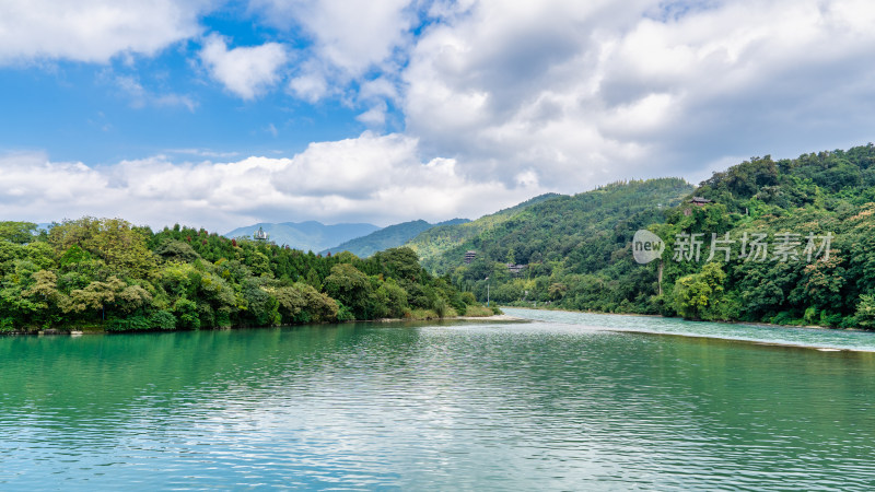 四川都江堰水利工程景区的风景