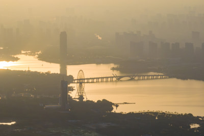 无锡城市航拍无锡市中心日出平流雾航拍