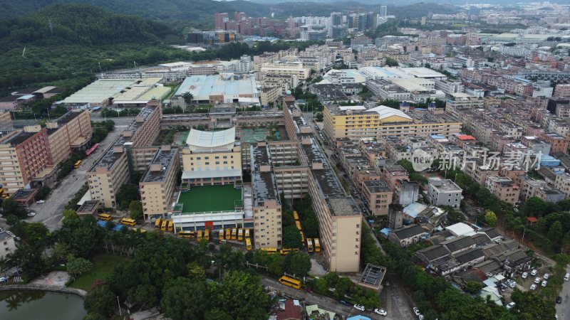 航拍广东省东莞市清溪镇城市风光