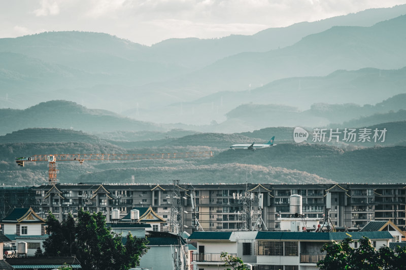 无人机城市风光蓝天白云