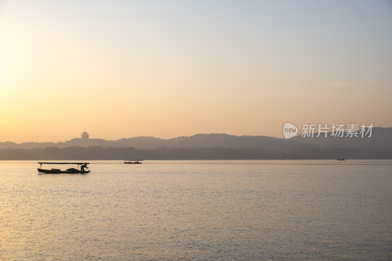 杭州西湖日出