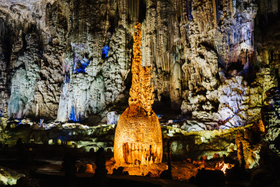 毕节织金洞地质旅游风景区