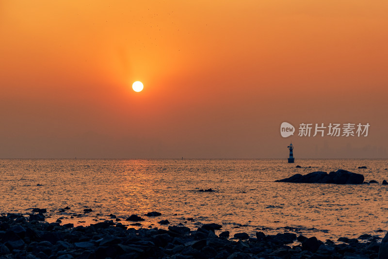 青岛海上日落风光