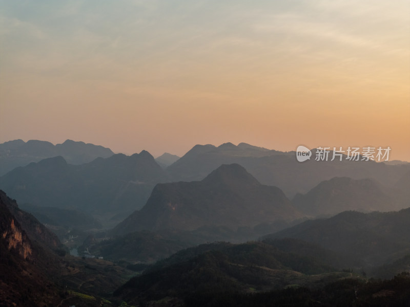 云南罗平九龙瀑布群景点风景风光