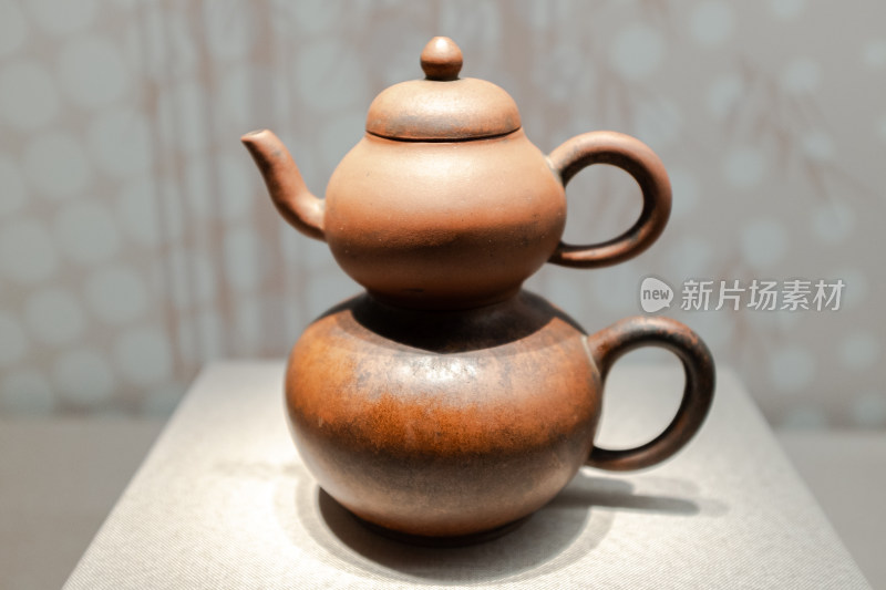 中国茶叶博物馆 清代紫砂葫芦壶
