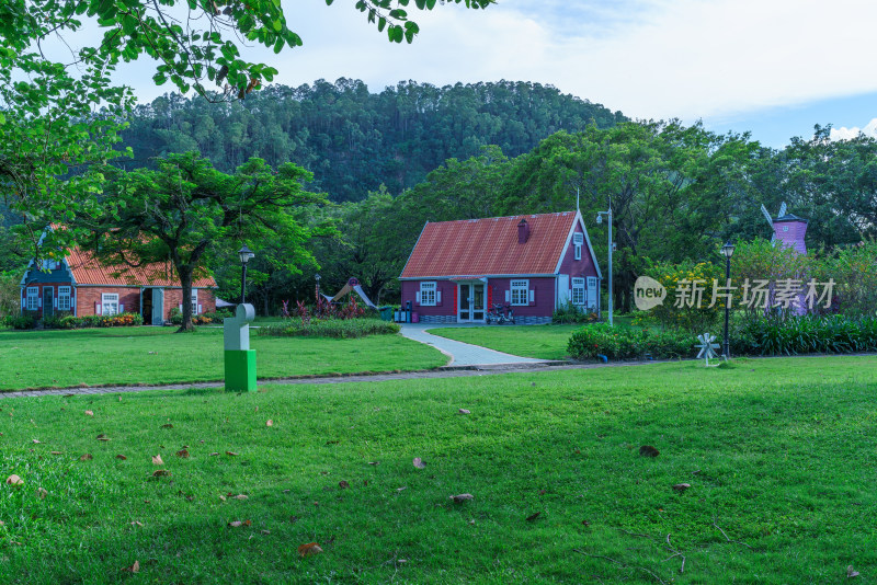 广州南沙蒲洲花园欧式建筑乡村小屋景观