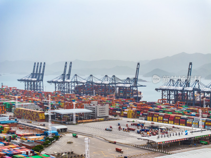 盐田国际集装箱码头