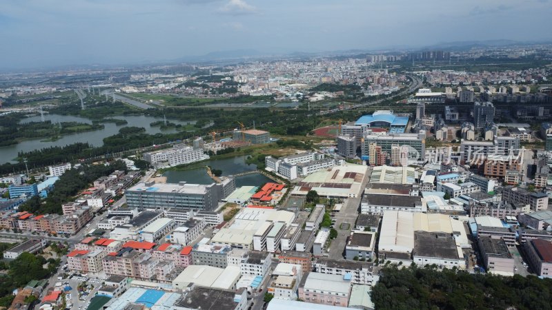 航拍广东省东莞市横沥镇城市风光