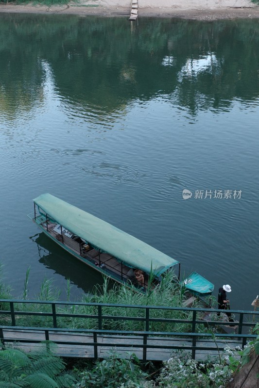 老挝琅勃拉邦城市风景