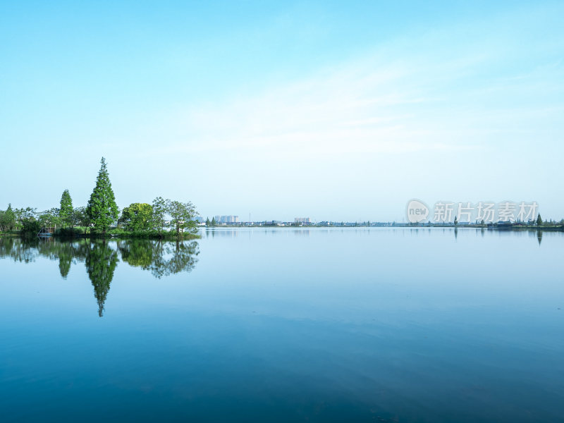 绍兴江南水乡东鉴湖风景