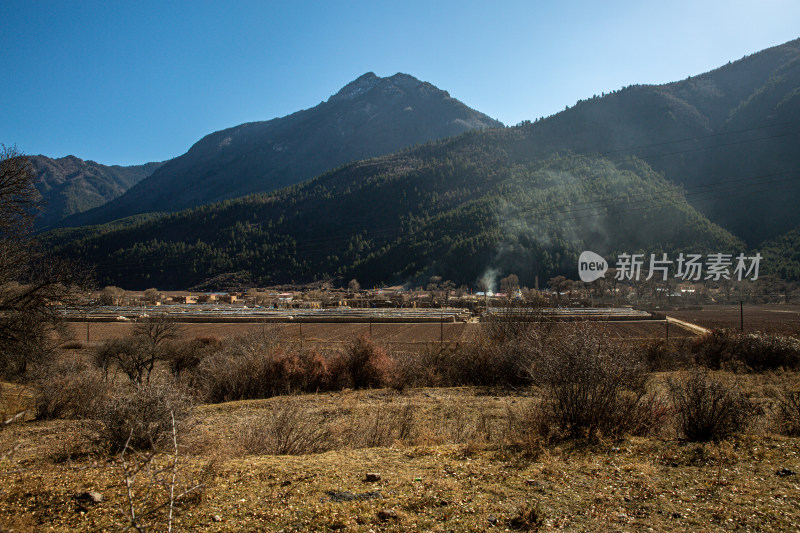 高原上的村庄