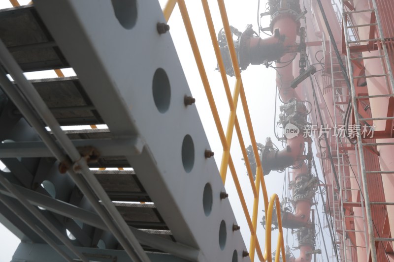 工厂内工业管道及金属结构