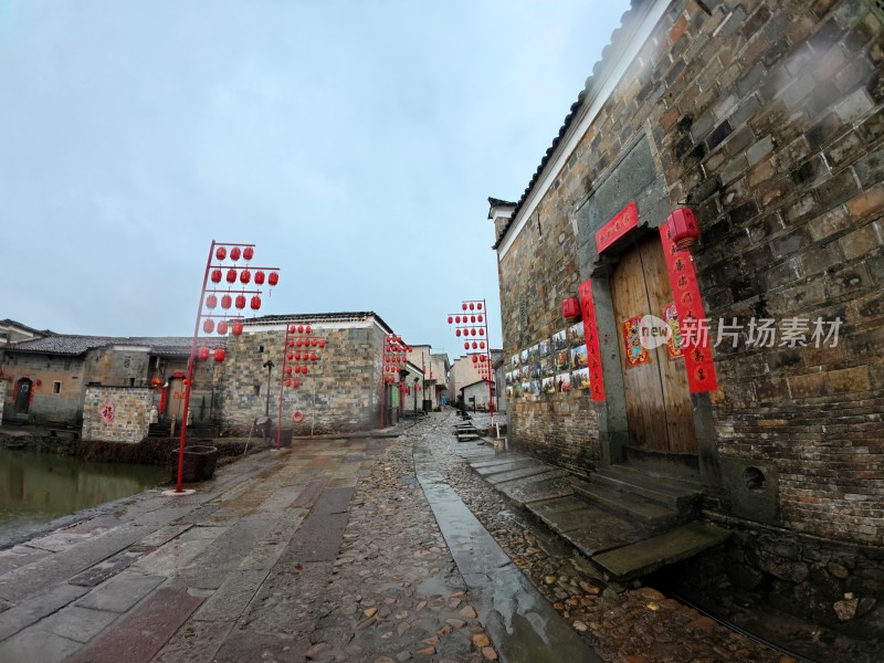 雨中竹桥古村