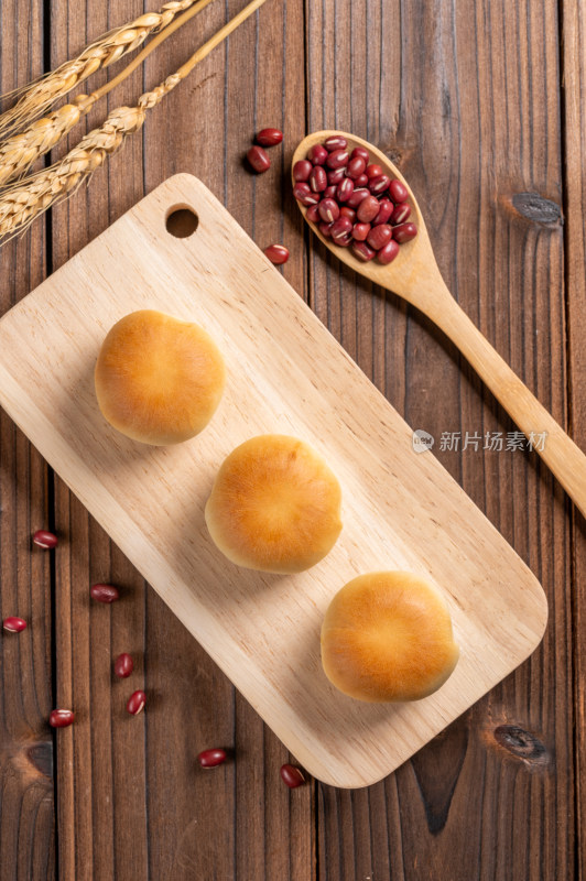 中式糕点零食红豆饼