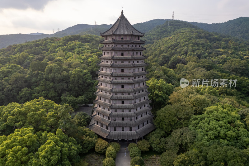 航拍浙江杭州六和塔