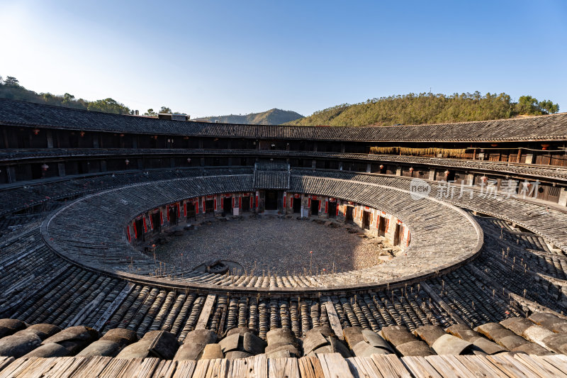 广东梅州永定客家土楼群建筑花萼楼全景