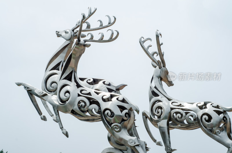 陕西白鹿原不锈钢鹿雕塑艺术造型