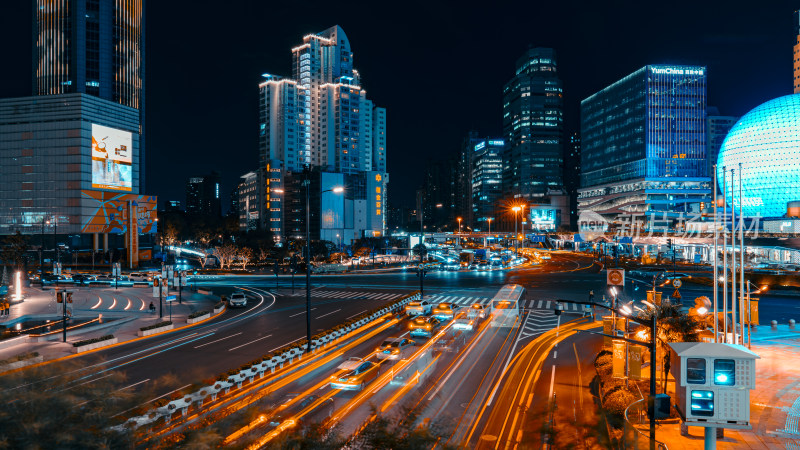 城市街道夜景