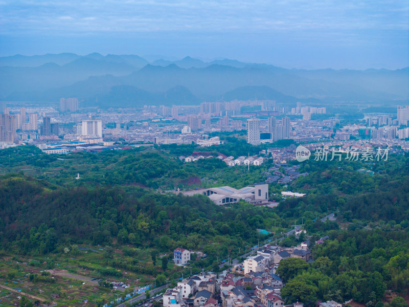 航拍浙江省台州市天台县城市风光