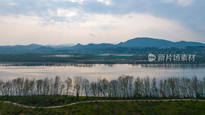 河畔自然风光 渠县清河坝营地