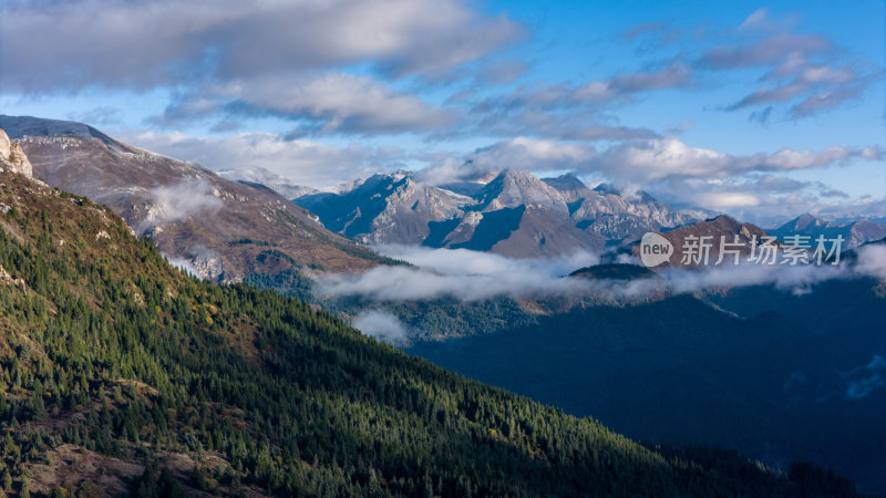 阿坝州若巴藏拉克山