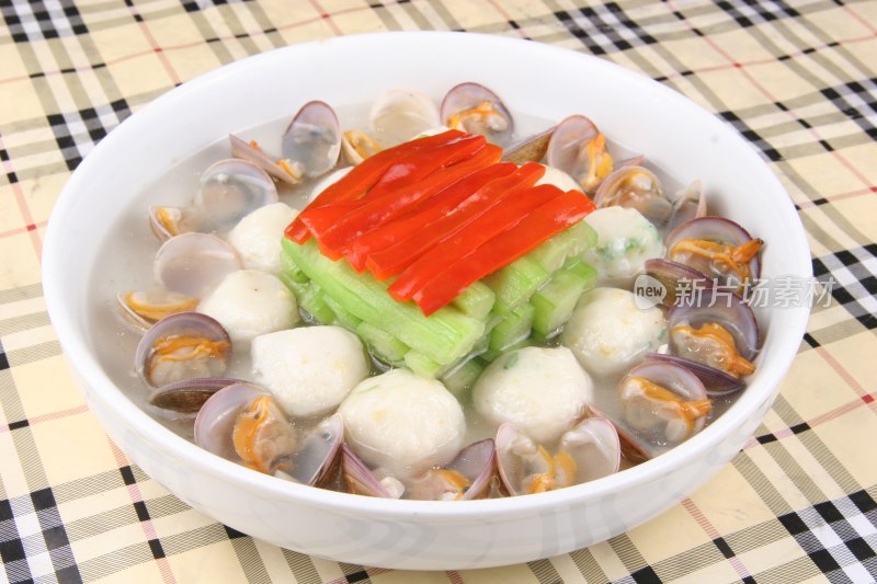 丝瓜蛤蜊烩鱼圆