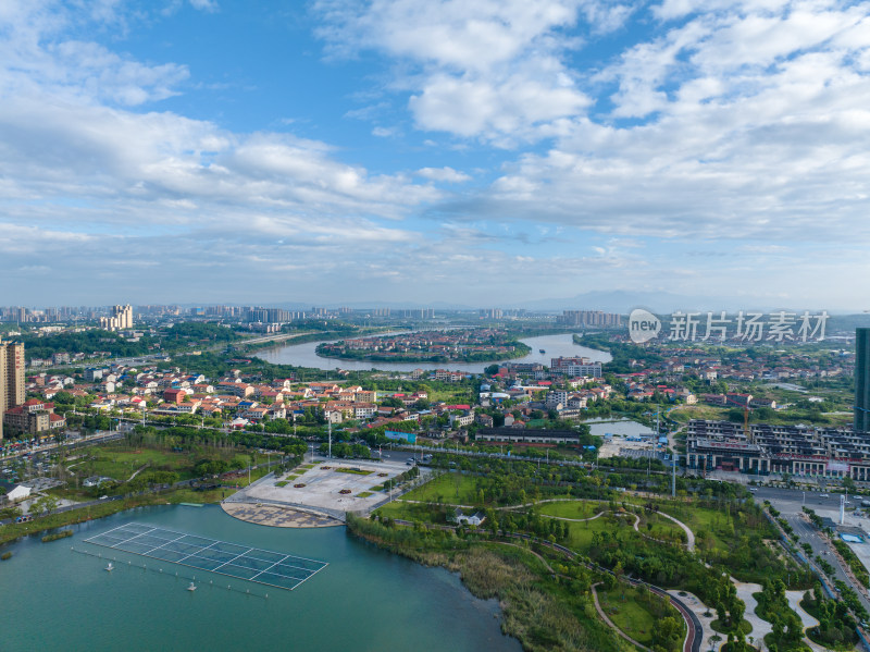 航拍清晨蓝天白云下 湖南省衡阳市酃湖公园