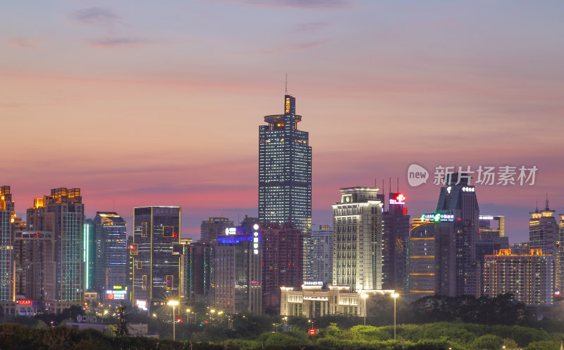 广西南宁地王大厦城市风光建筑