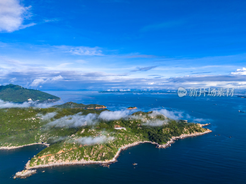 大海岛屿南澳岛云海航拍图