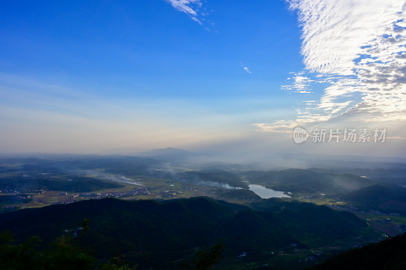 湖南蓬源仙风车山风光