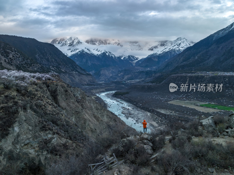 西藏林芝索松村南迦巴瓦峰雪山航拍