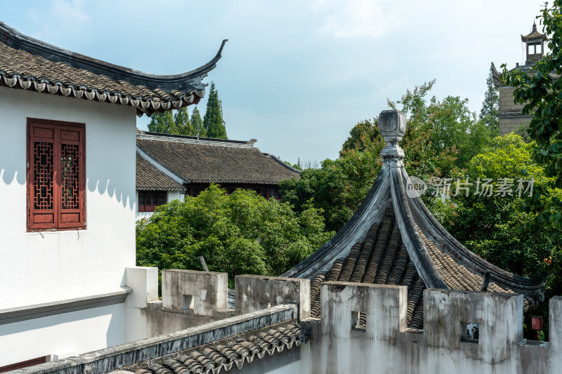 上海青浦朱家角古镇课植园