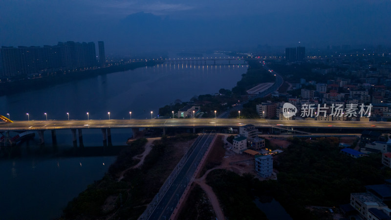 春季黎明破晓时分惠州地标隆生大桥灯光景观