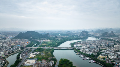 山水环绕的桂林城市风光全景鸟瞰