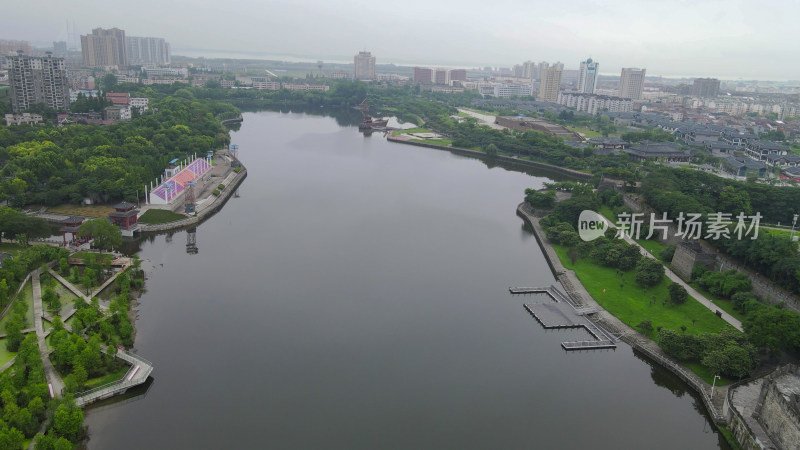 航拍湖北荆州九龙渊公园