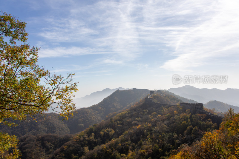 北京慕田峪长城秋色山峦叠嶂层林尽染